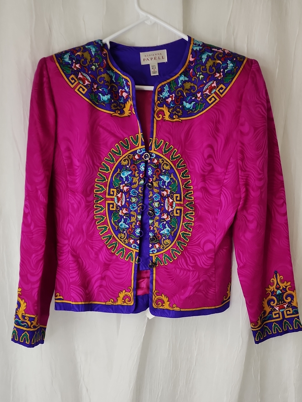 Adrianna Papell Magenta Multicolor Jacket And Purple Skirt Set. Motifs Vintage!